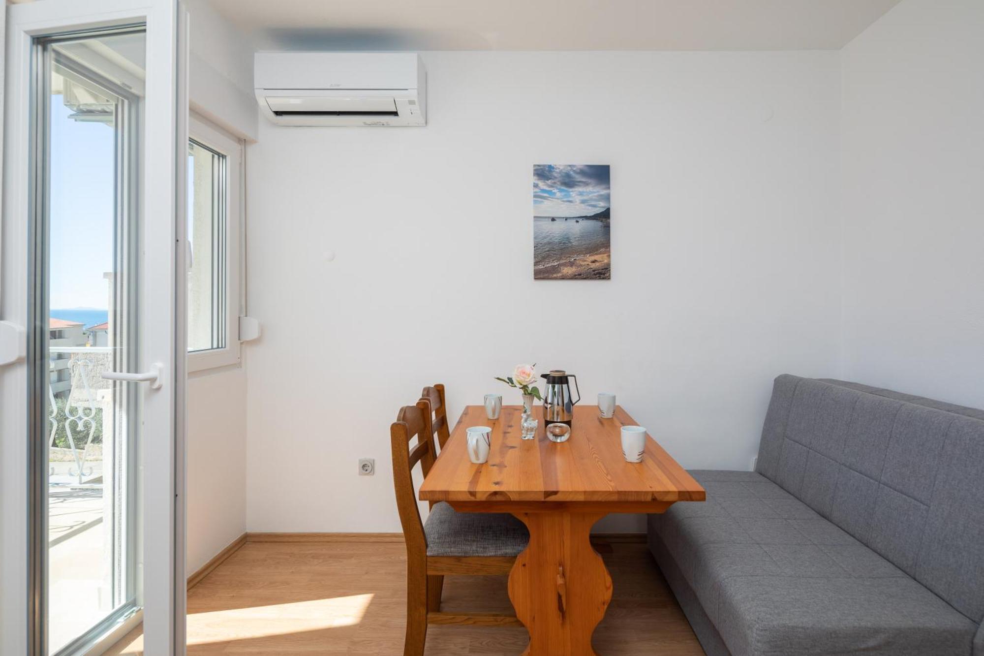 Sunshine Apartment Omiš